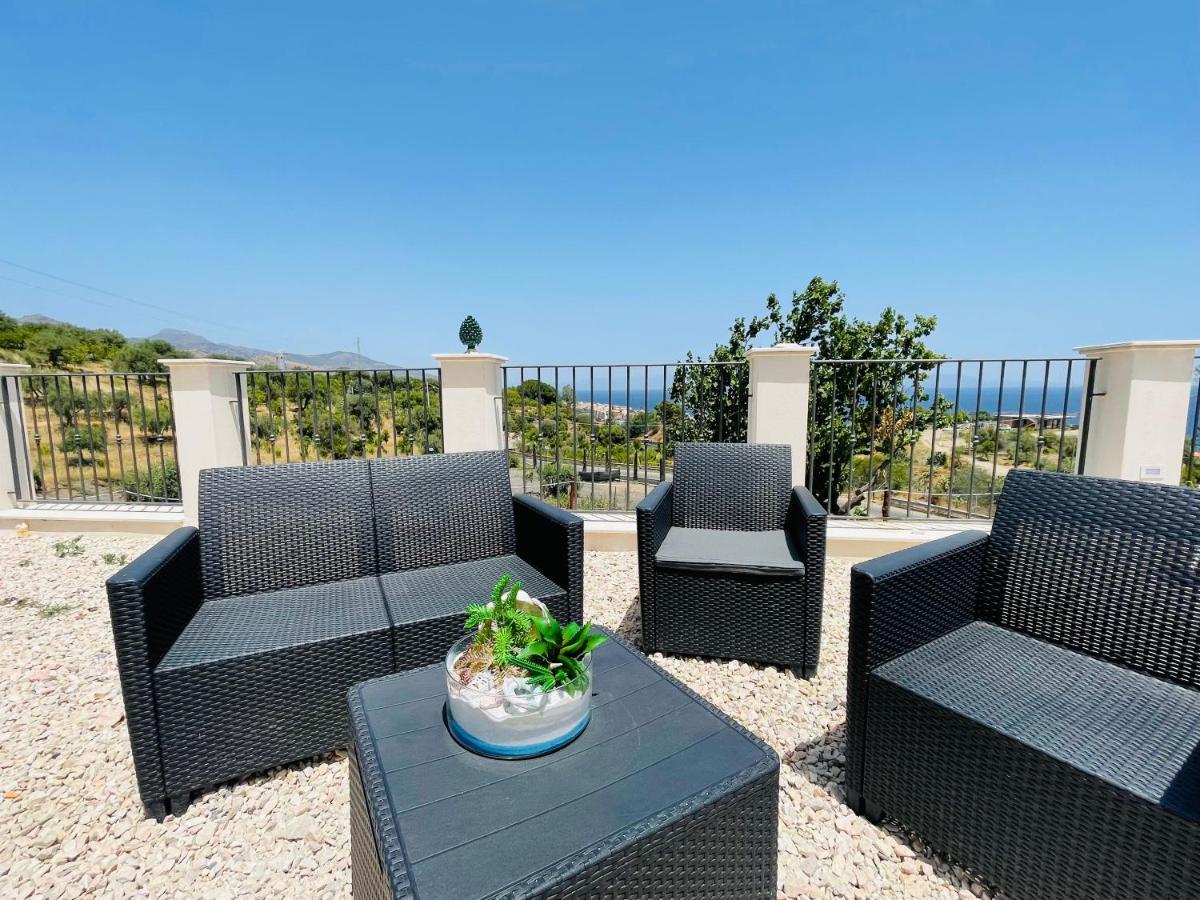 סנטה תרזה די ריבה Agriturismo Bella Vista - Da Carmelo מראה חיצוני תמונה